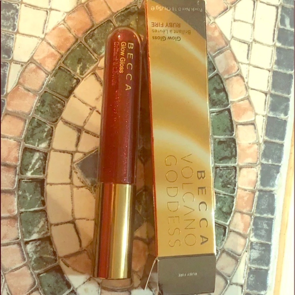 Becca volcano goddess glitter glow gloss